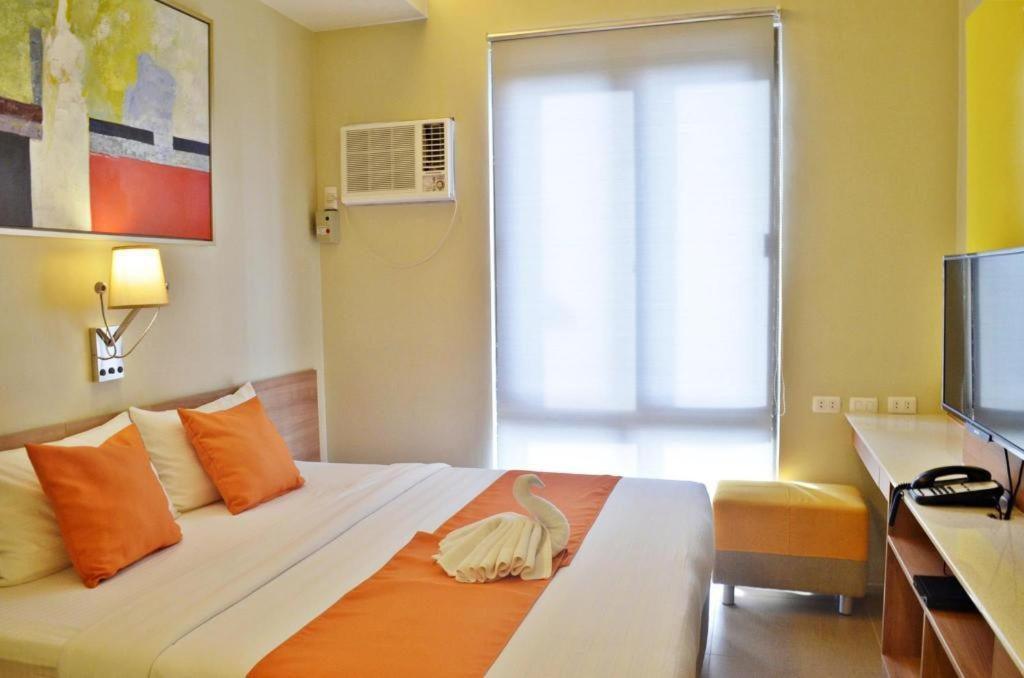Abc Hotel Cebu Exterior photo